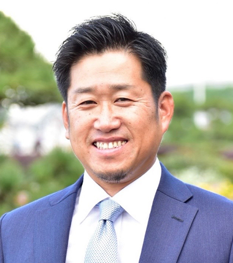 岡崎さん